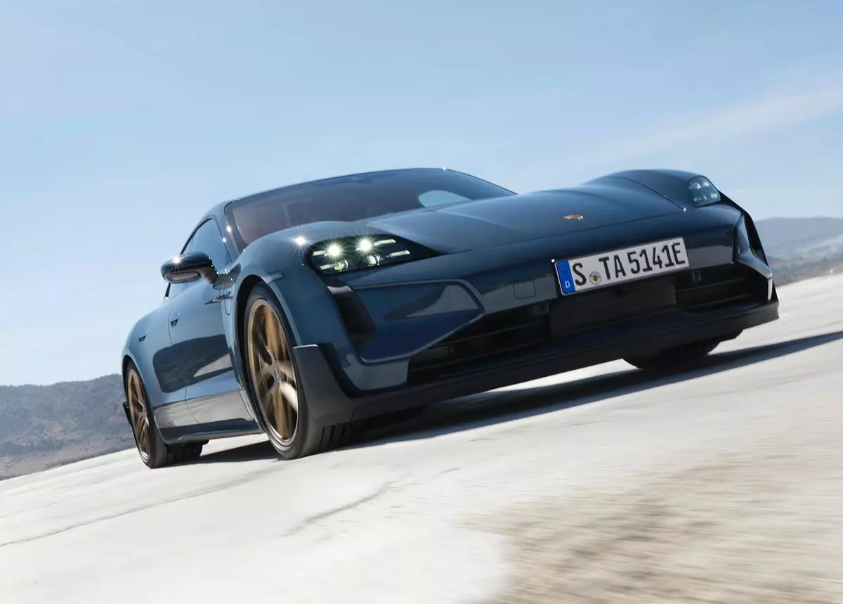 Taycan Turbo GT Modeli Tanıtıldı!