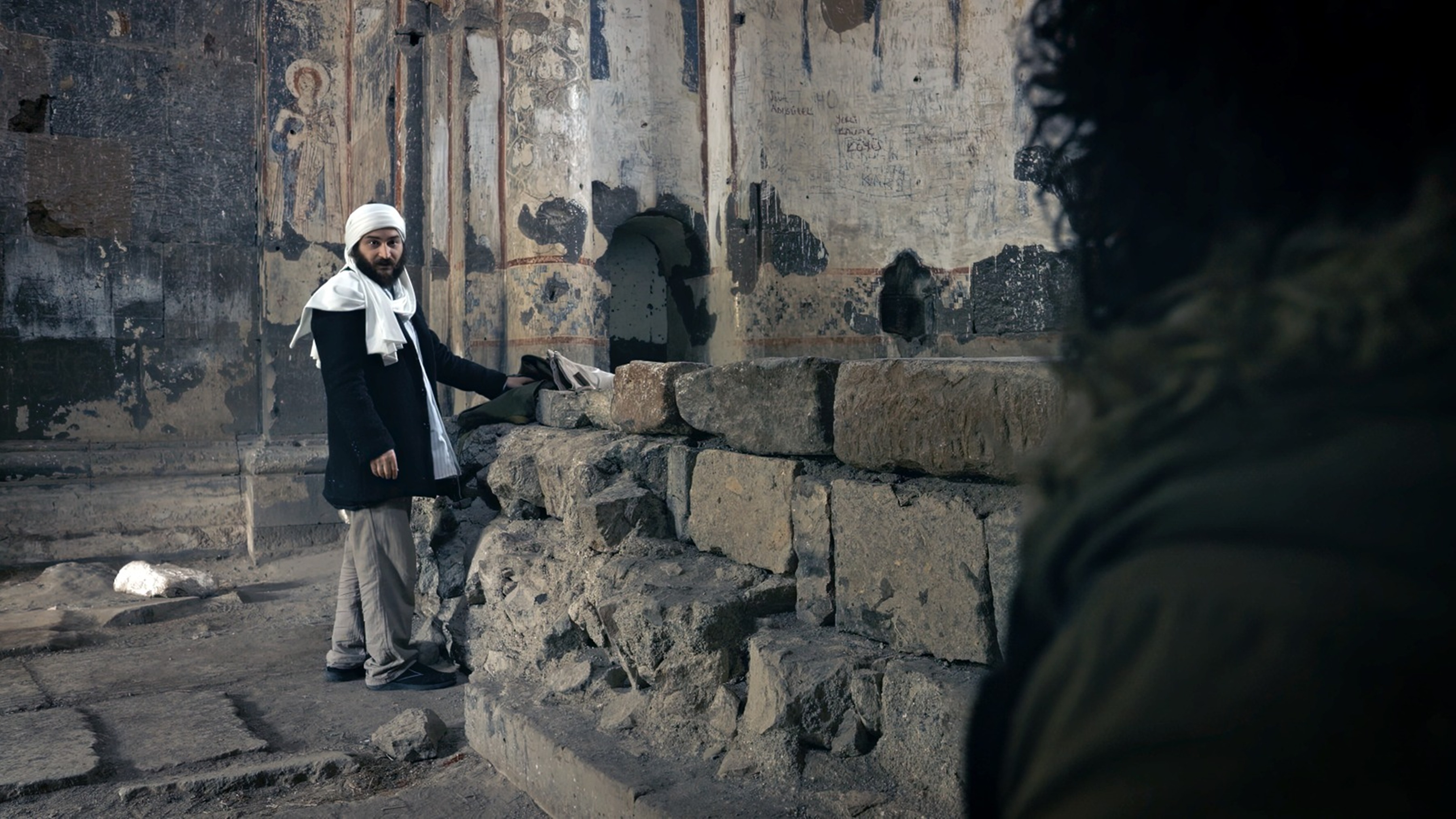 Can Yavuz Kulyas 2. Filmden