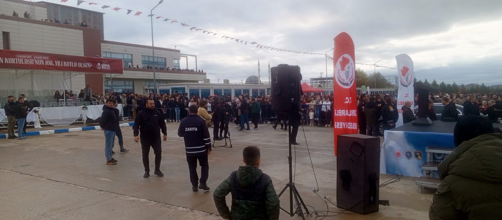 83Eeac7E 76Af 4Aa2 8Ef8 412D0034D6Cc