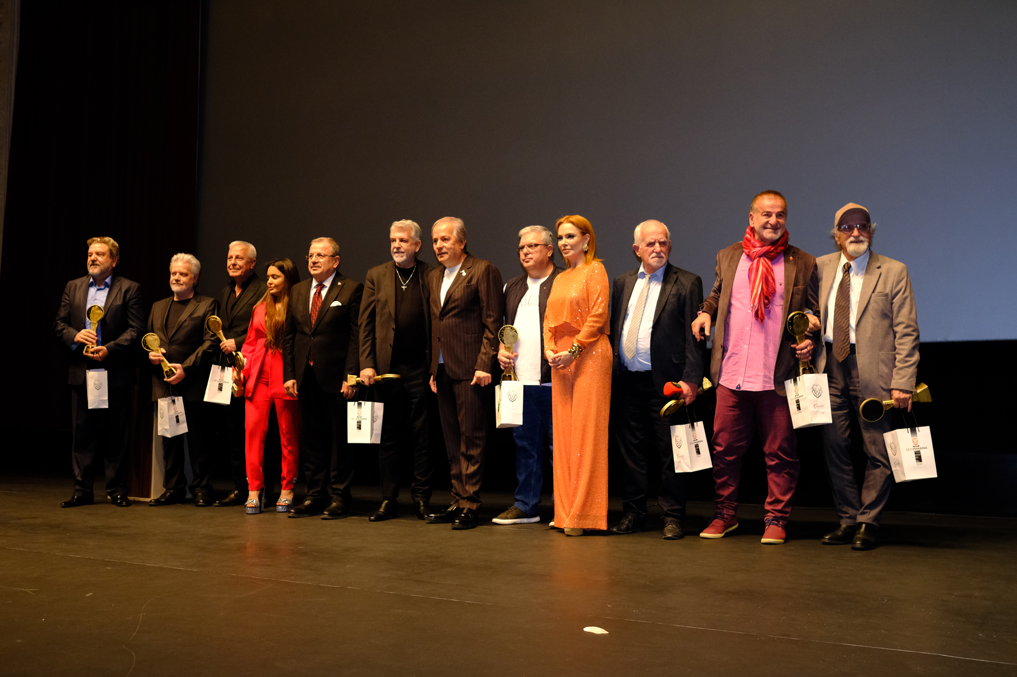 10.12.2025 (256) (1)