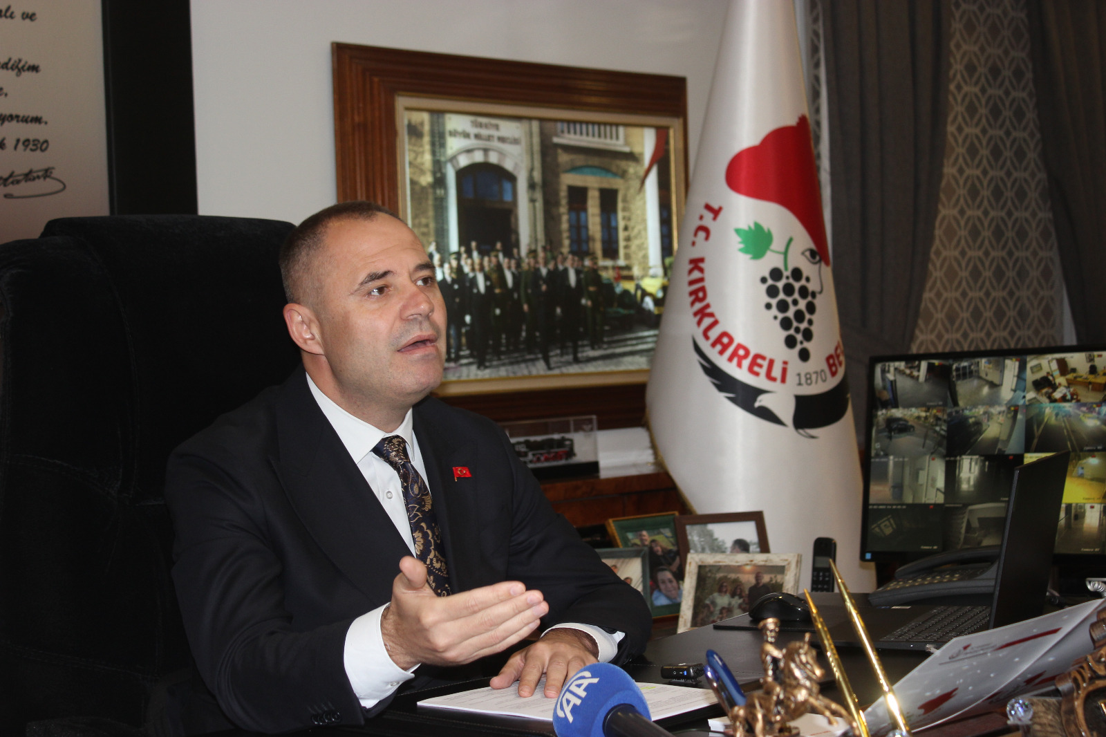 5004Adcb 2Da8 4D68 8F93 751B861E2E91