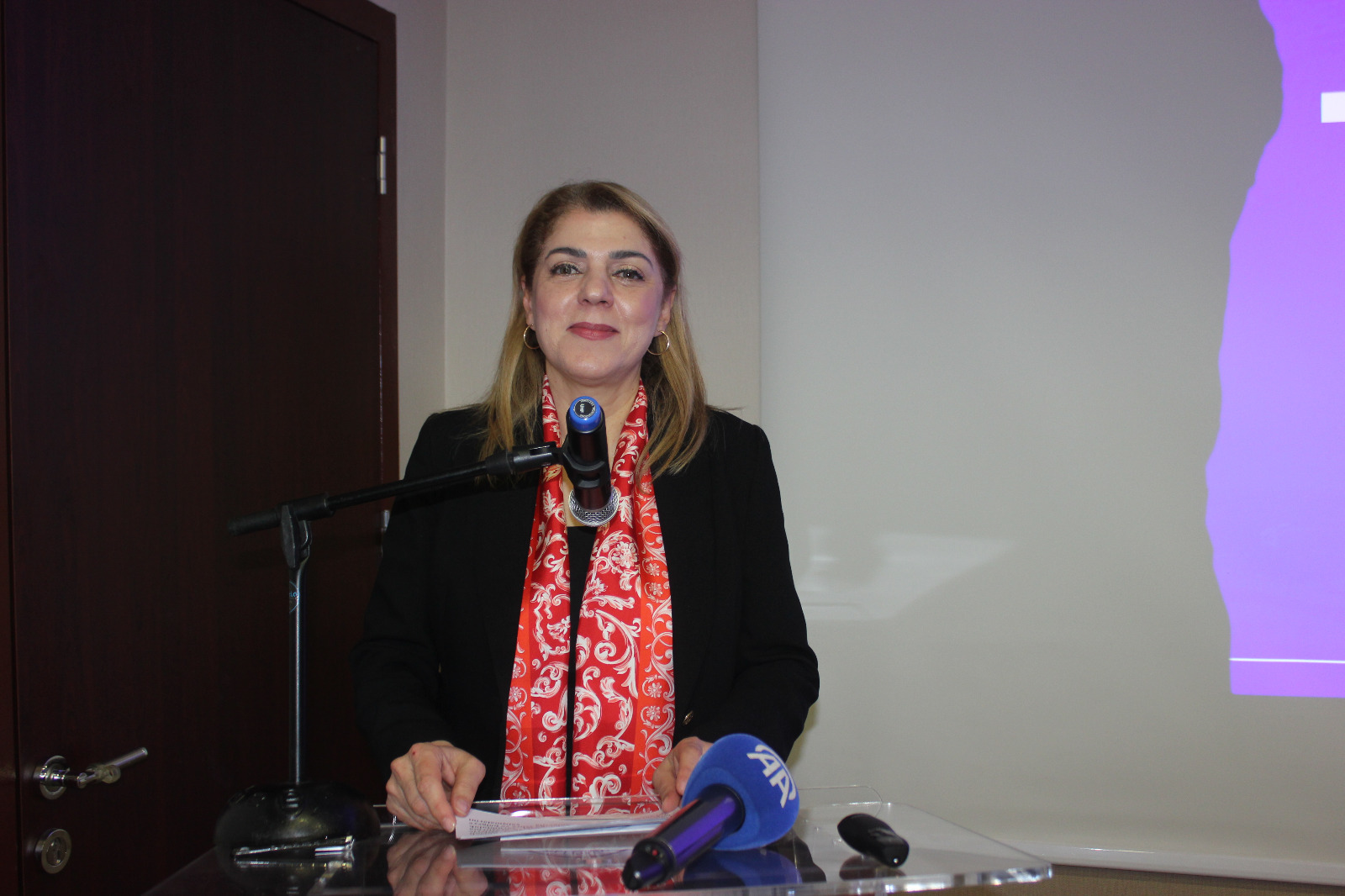 8F9Ad498 0Bec 43A8 Bcd1 93930041Ab79