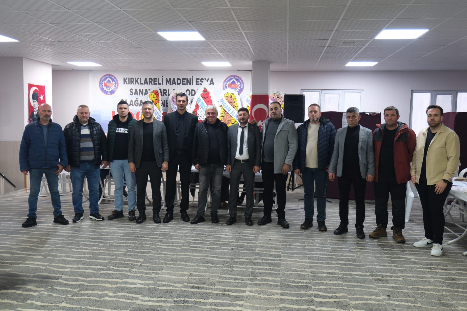 438653E8 8914 4374 9A29 0Cf6622Eca65