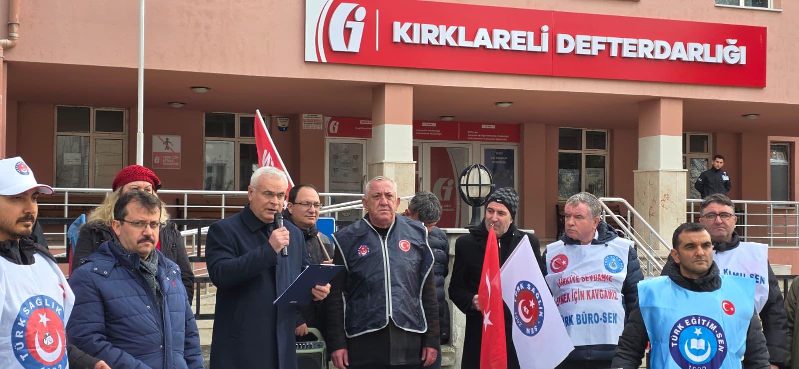 6E427F0F 9519 416B A7Ae 0Bda57Eb4F92