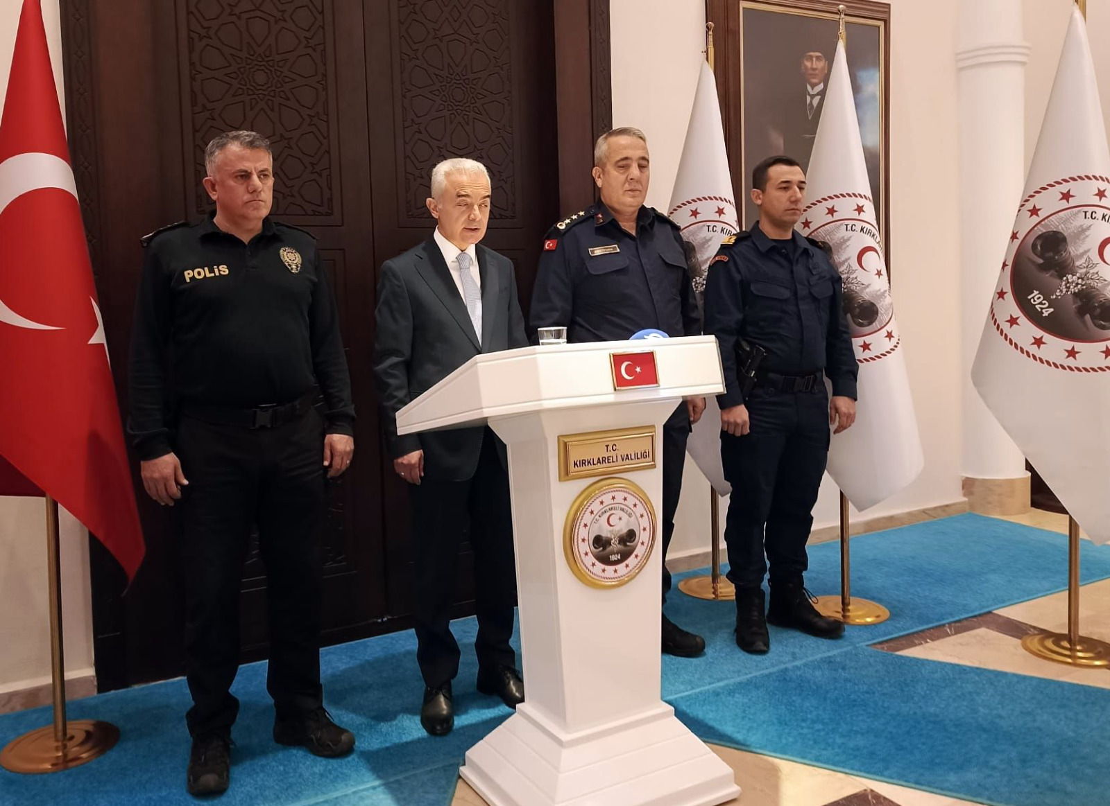 9C0E642E C076 4079 Af80 Dc4504Bf6F6E