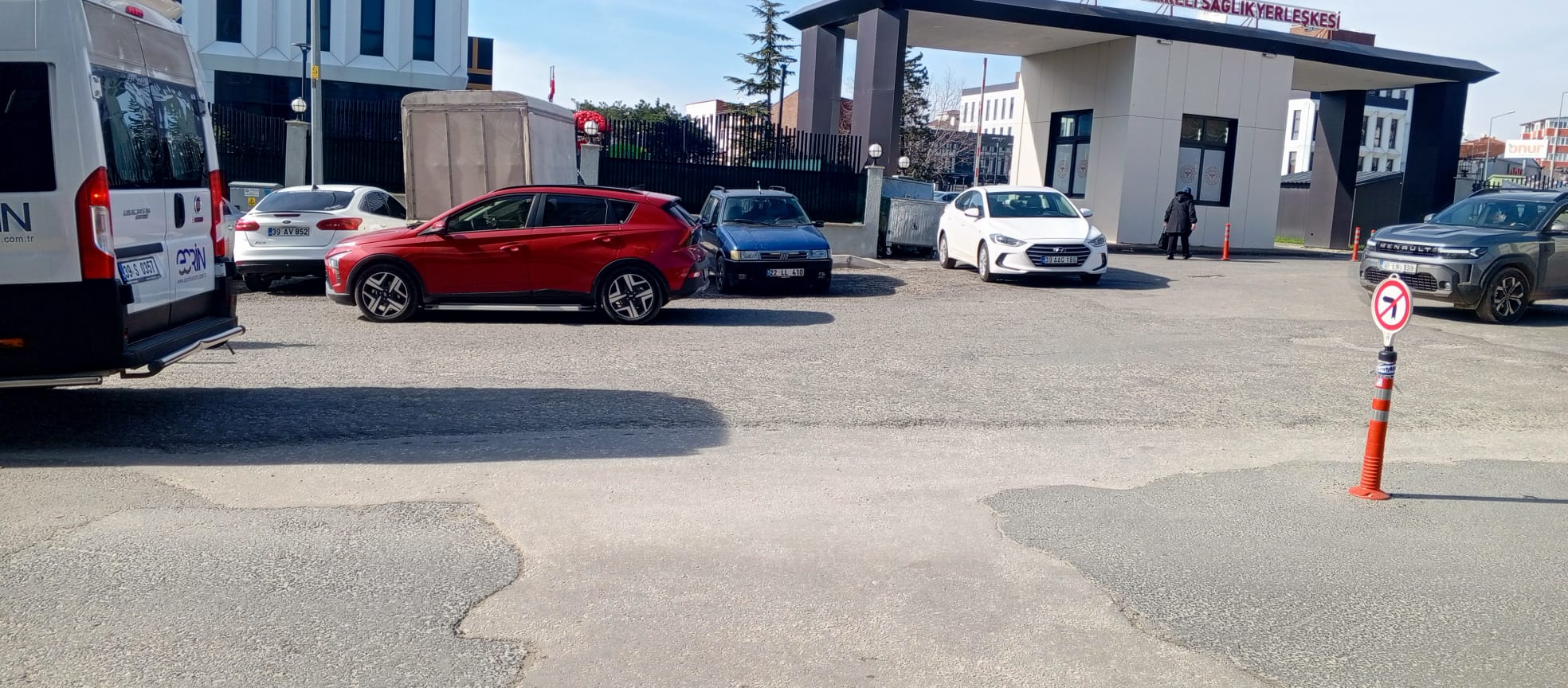 Db0E5Bc7 1B03 496F B91F 24A6B318D3E7