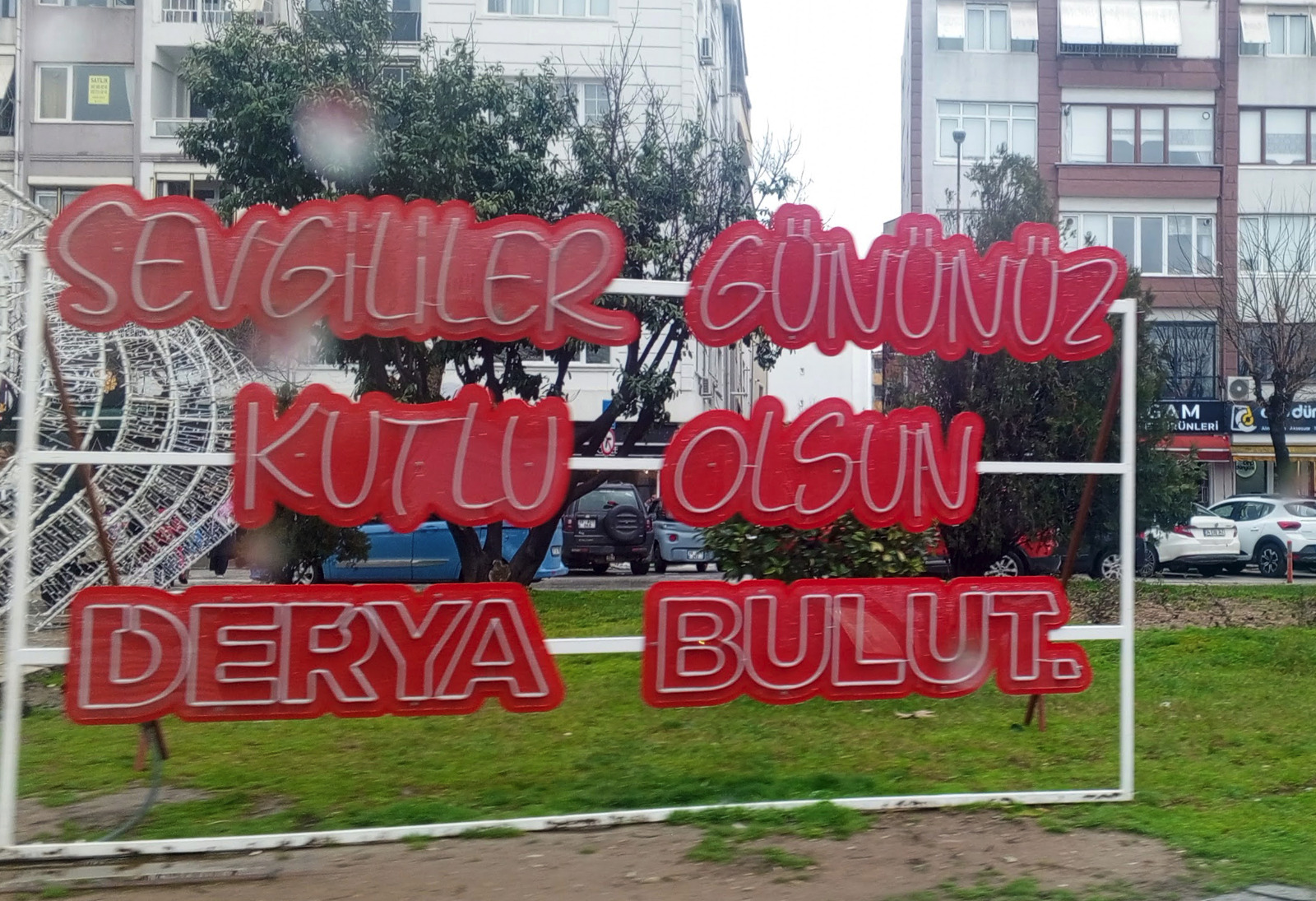 F5F0A94B B9Ab 4E15 9A16 97Bc5D966243