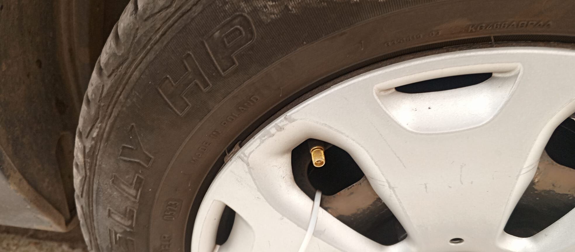 08397475 6Ace 4376 B52D 70157E16Dd47