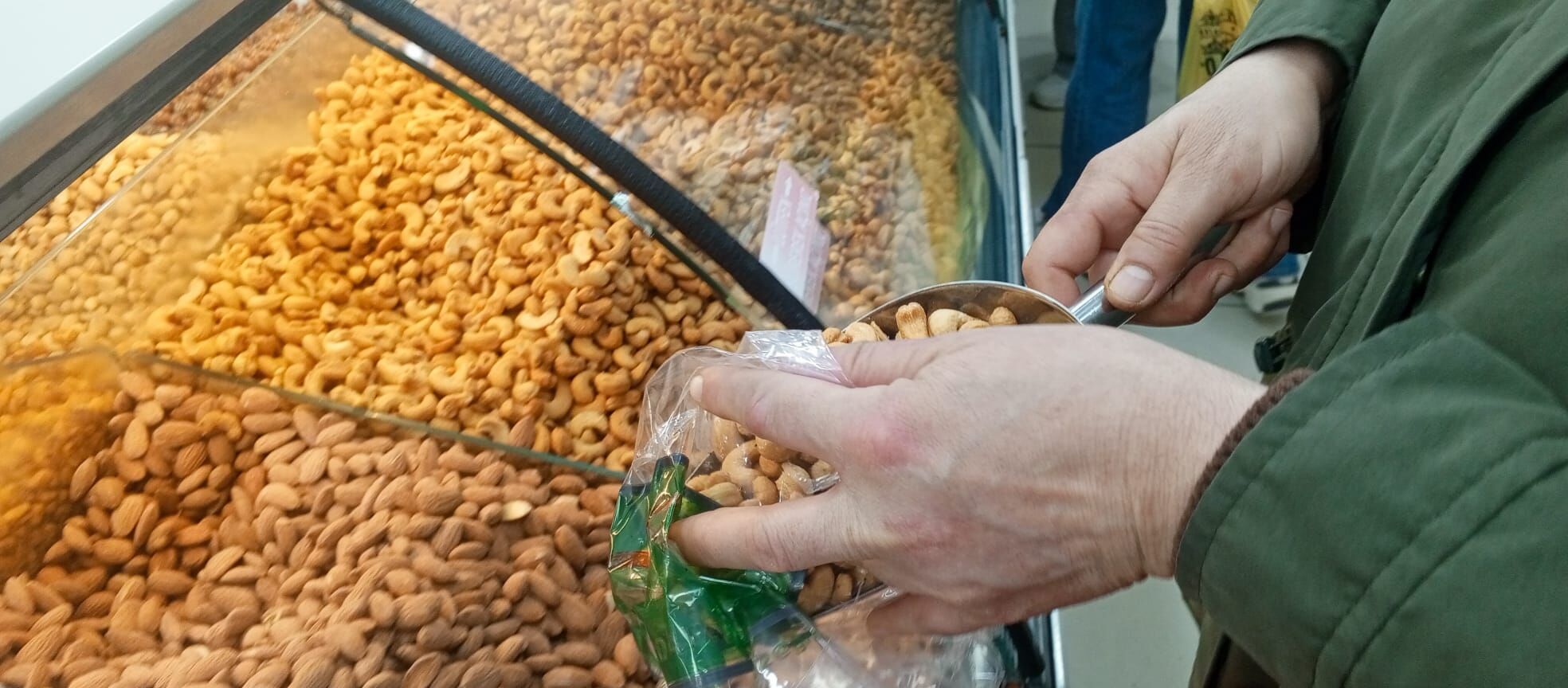 D7B21324 3297 4F74 84F5 C0D66B91B81D