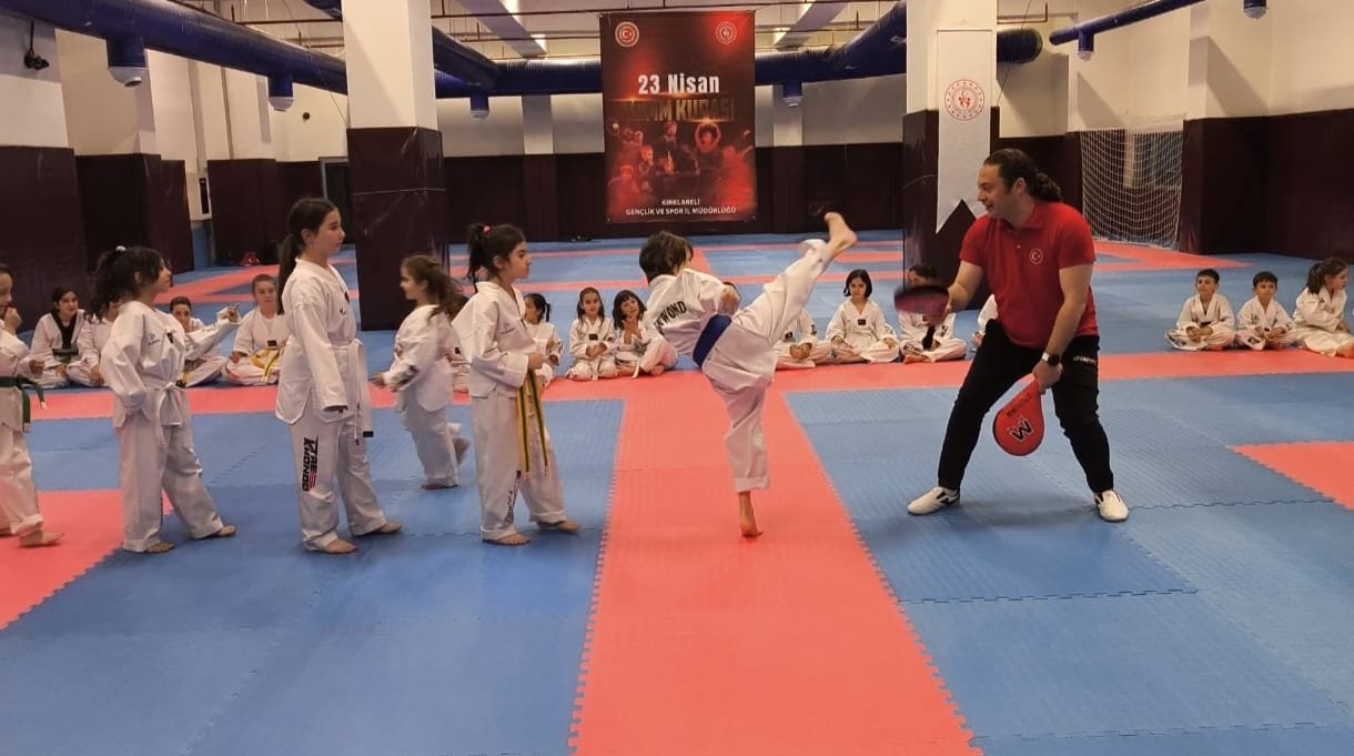 0Bb7B68B 77A1 46C8 A98C Cce7Bad7A04F