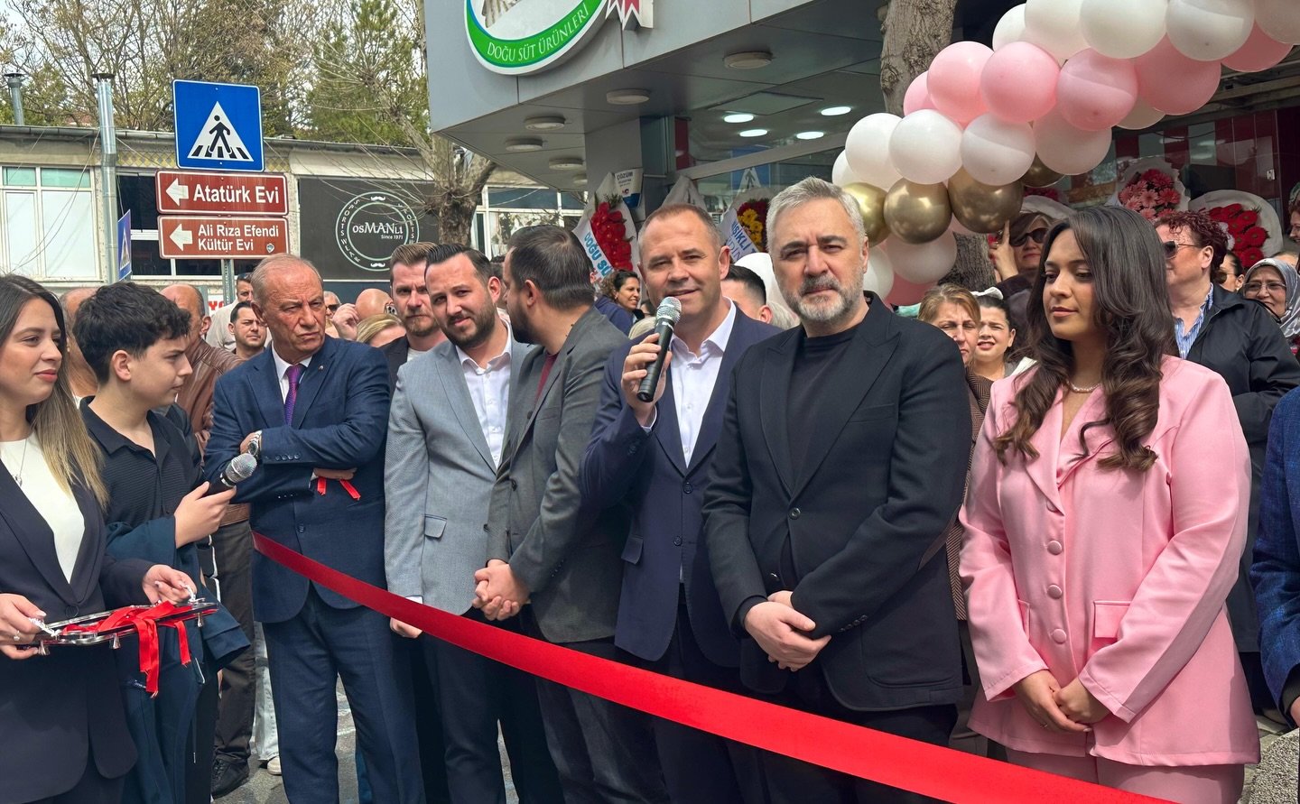 671269164 18576299311020172 7489897233360091140 N