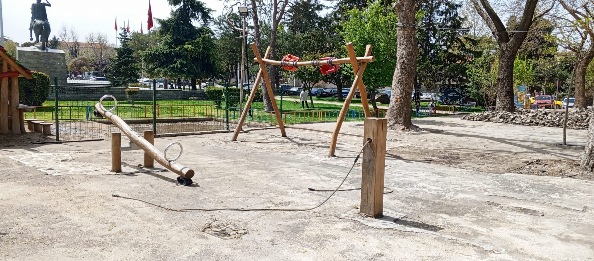 903B2980 Aa18 4A82 961F 32A53Af9A49E