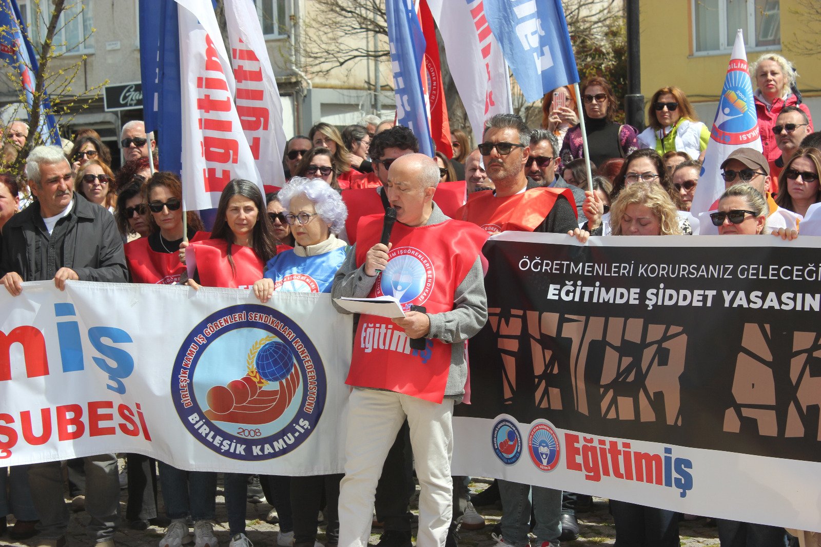 A6460980 9933 4243 A6D0 B7Dc65D34820