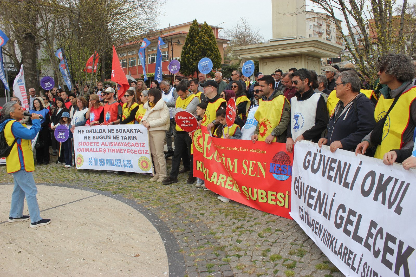 Ab4Fb325 Cdb4 4C36 B0Ab 948Ab12C175A