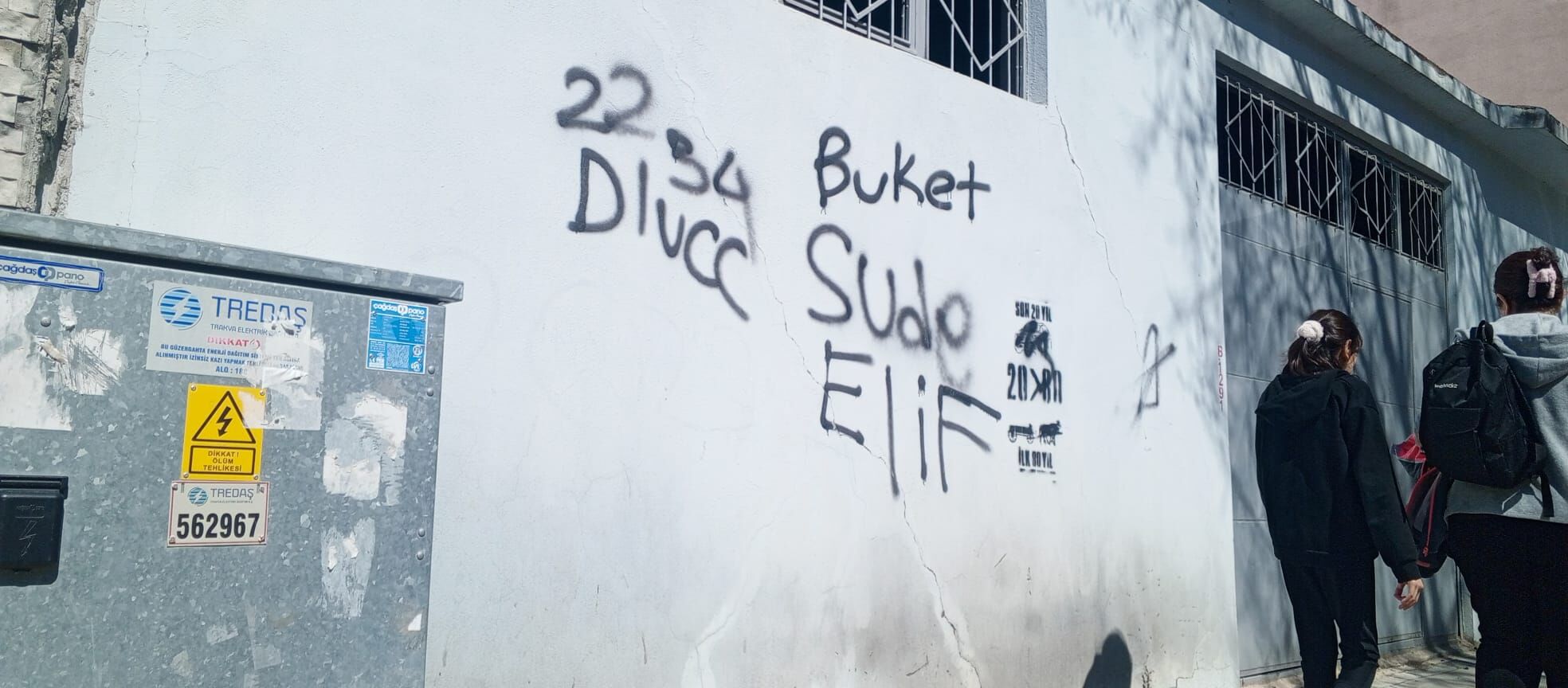 Fb3De5De 02Fb 428A B5D3 30183Fd2C991