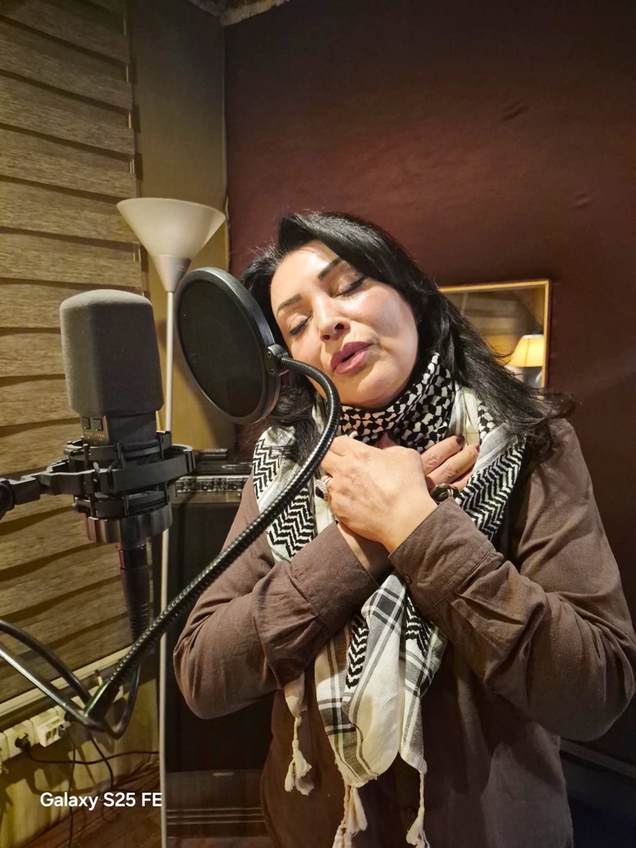 Gülperi̇ Öztürk-1