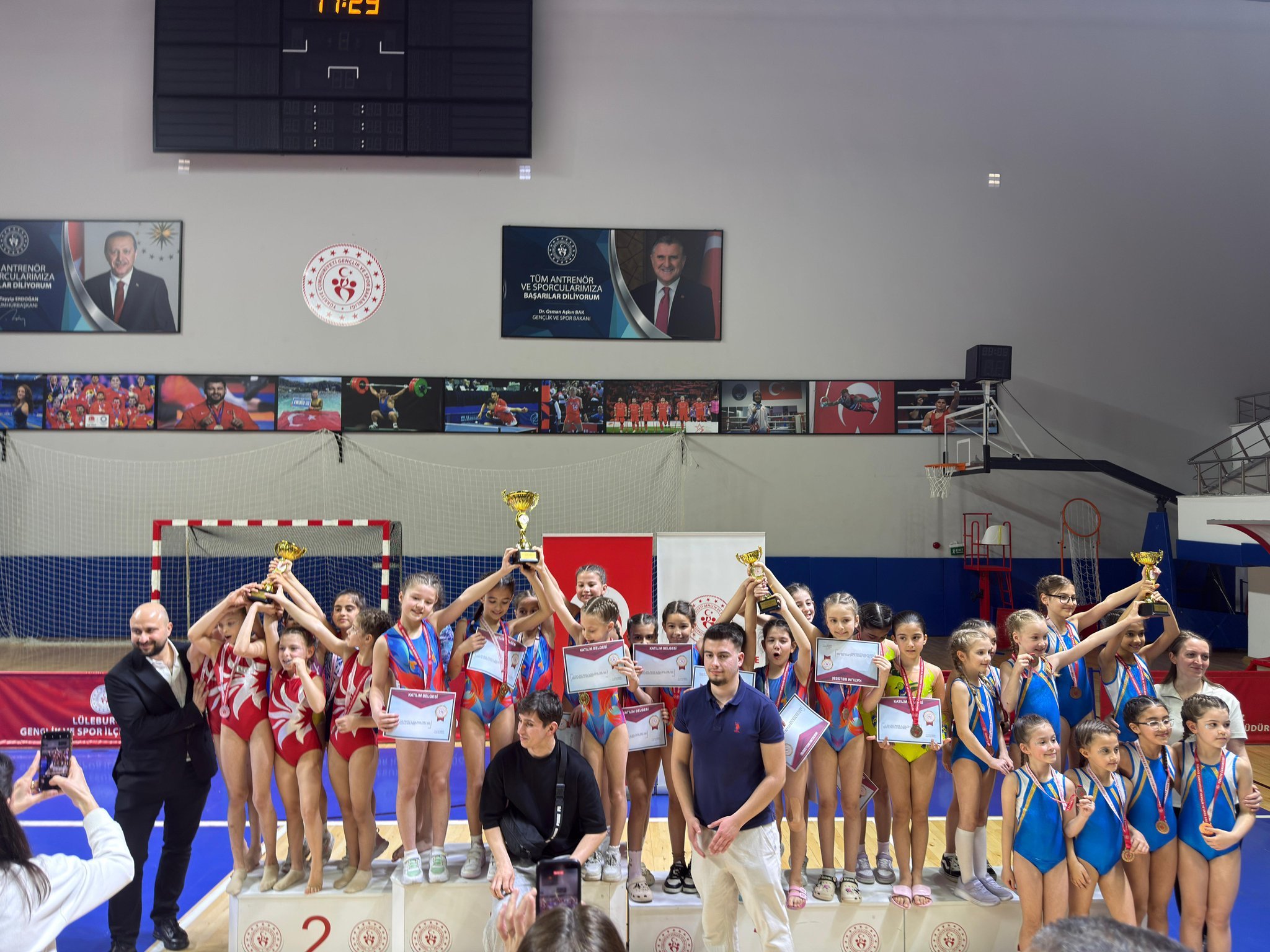 Lüleburgaz’da Cimnastik Müsabakaları Düzenlendi