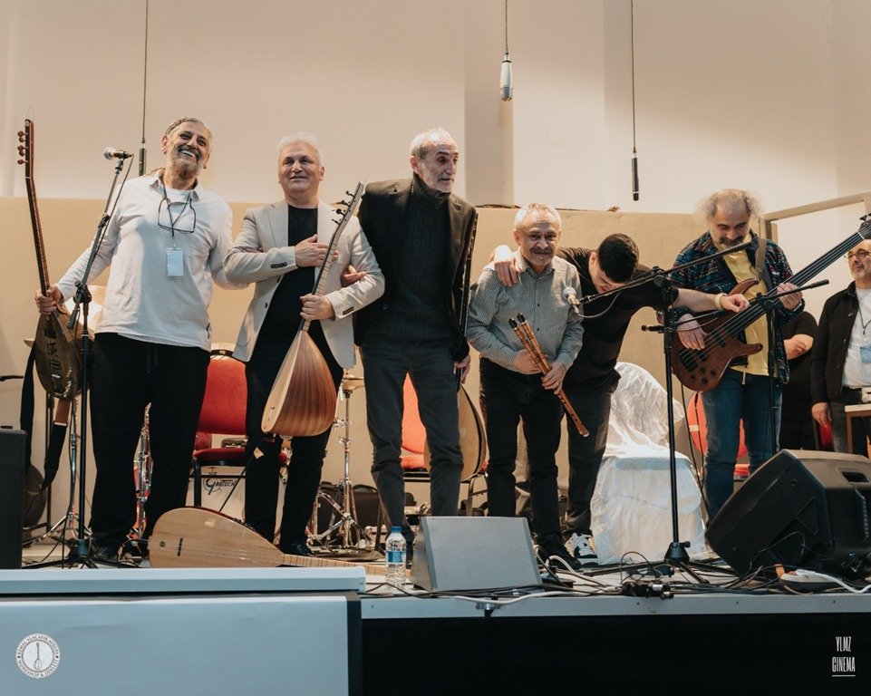 MÜZİĞİN HOCALARI AVRUPA YOLLARINDA