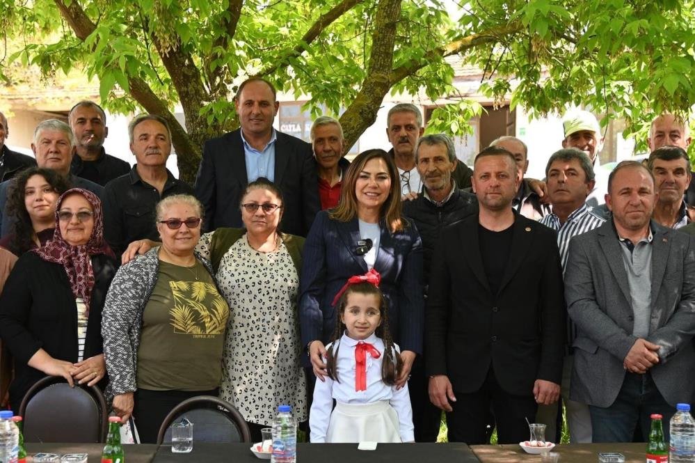 Başkan Yüceer, Süleymanpaşa ve Saray'da vatandaşların taleplerini dinledi
