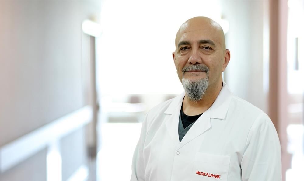 Uzmanından uyarı: "Varis sadece estetik değil, yaşam kalitesini de etkileyen bir sorun"