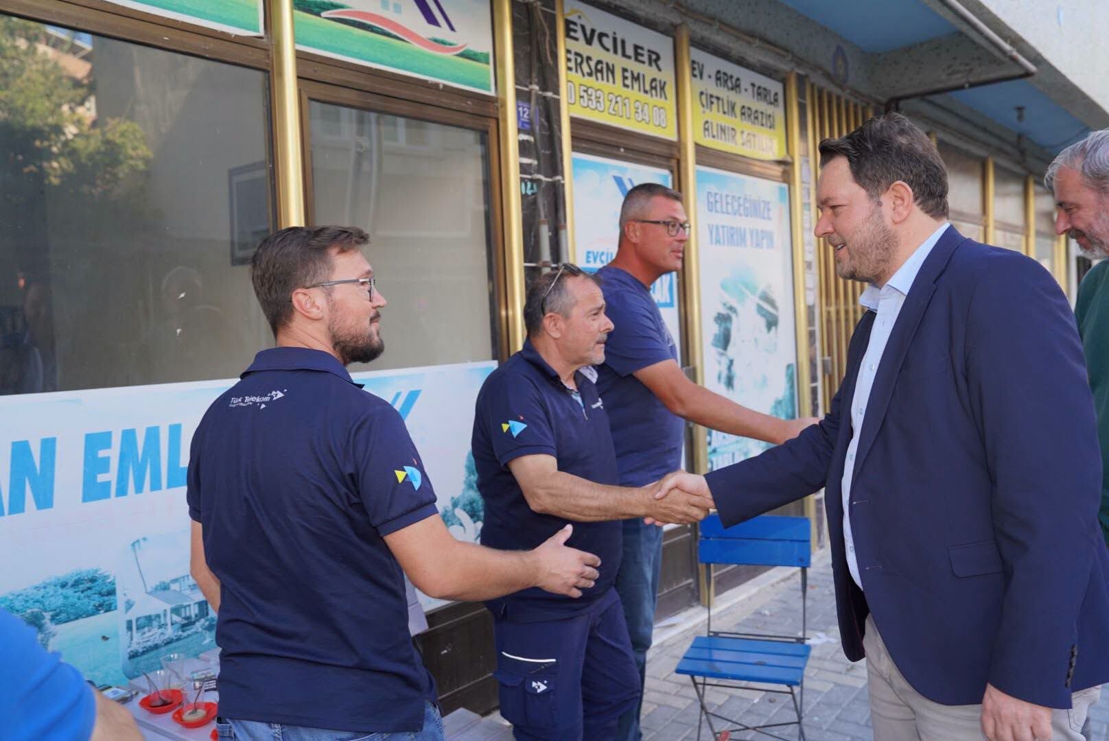 Başkan Talay, Esnaf ve Vatandaşlarla Bir Araya Geldi