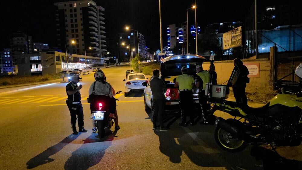 Edirne’de alkollü sürücüden diğer sürücülere: "İçmeyin"