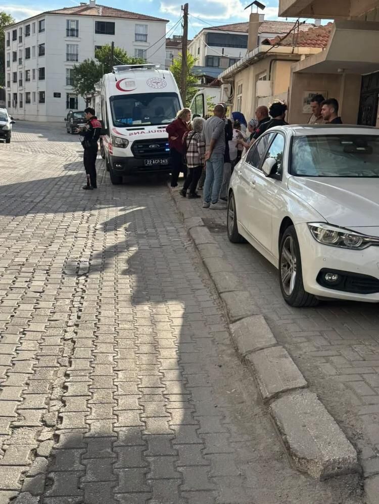 Uzunköprü’de 80 yaşındaki kadın evinde ölü bulundu