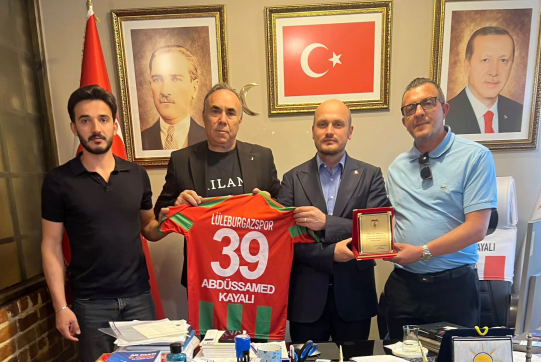 Lüleburgazspor Yönetiminden AK Parti İlçe Teşkilatına Ziyaret