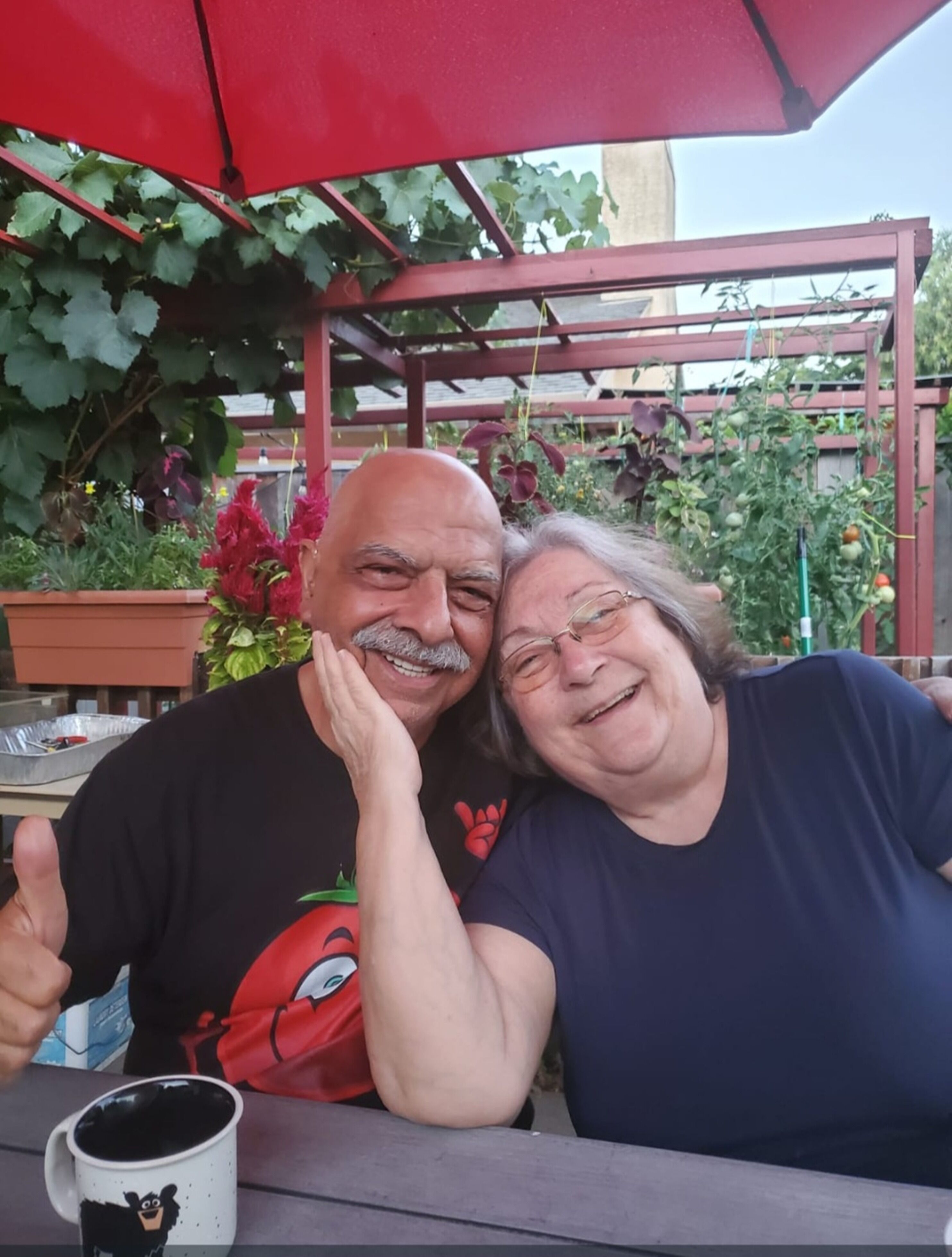 Dr Ömer Ve Eşi Leman Uyuklu