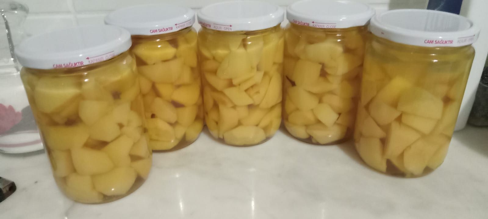 Kışlık Ayva Kompostosu Hazırlıkları Başladı