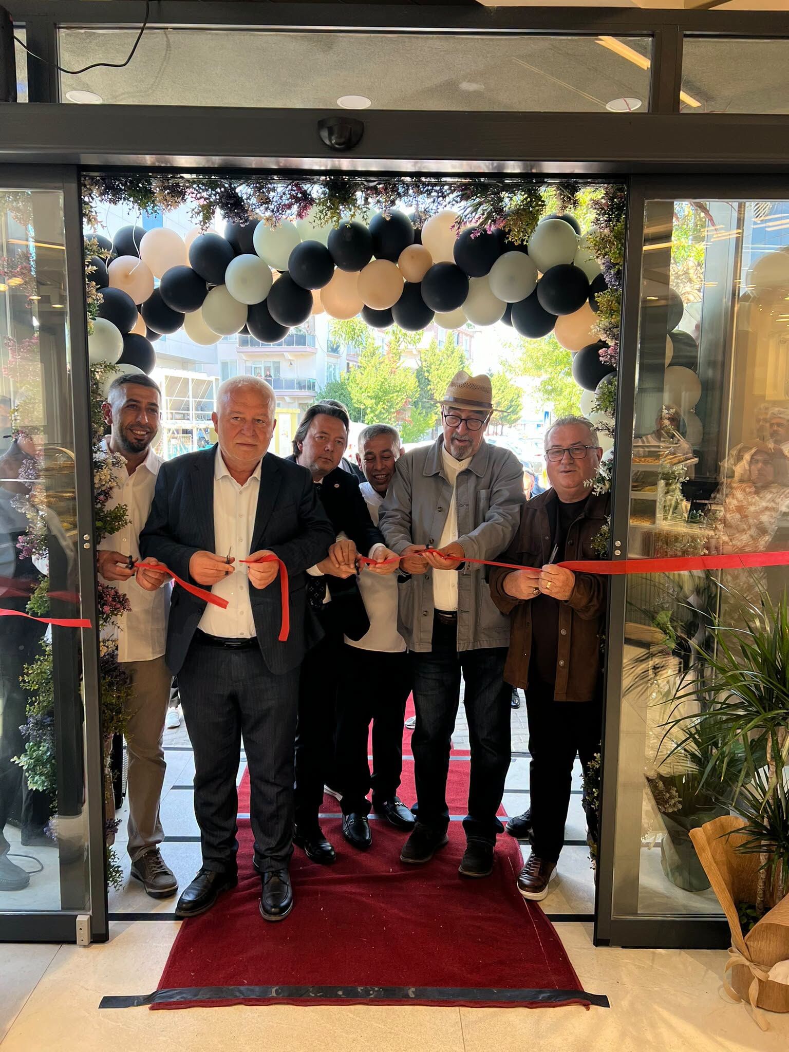 Lüleburgaz’da Perla Bakery Yeni İş Yerini Açtı