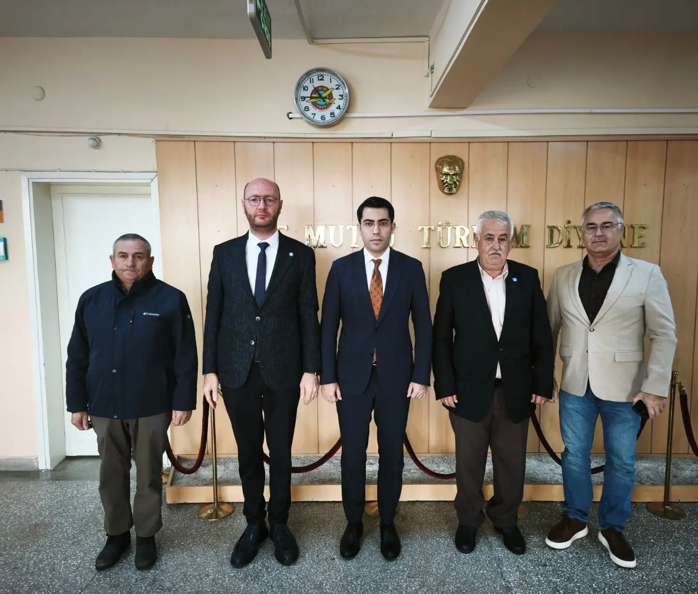 İYİ Parti İl Yönetiminden Pehlivanköy Kaymakamı Türbe’ye Ziyaret