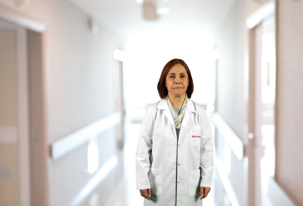 "Rahim kanserinde cerrahi tedavi hastalığın evresine göre planlanıyor"