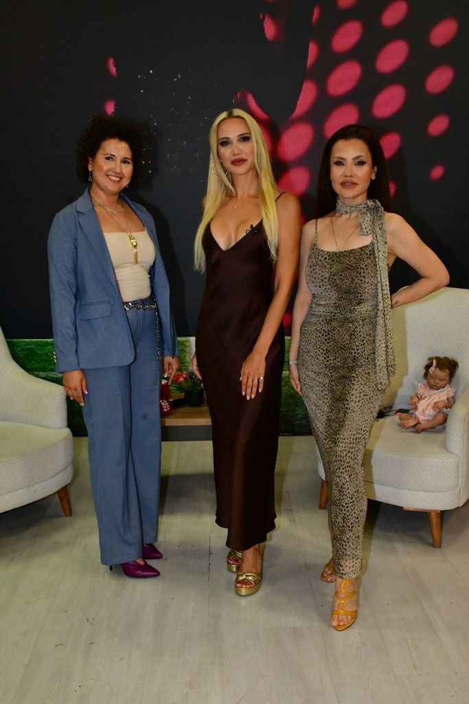 Zeynep Bozkaya Psikolog Oksana Göçmen Lara 1